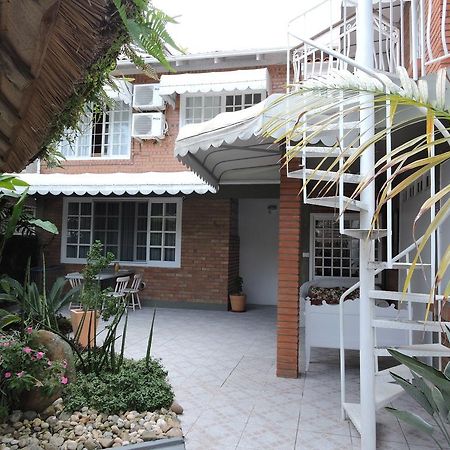 Pousada Don Alberto'S ฟลอเรียนอโปลิส ภายนอก รูปภาพ